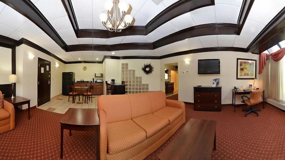 Best Western Plus Plattsburgh Exterior foto