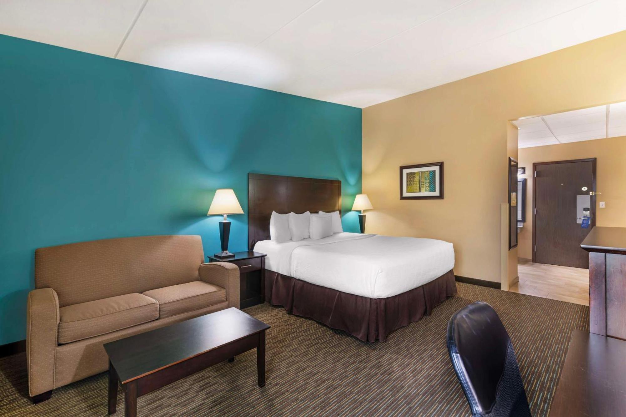 Best Western Plus Plattsburgh Exterior foto